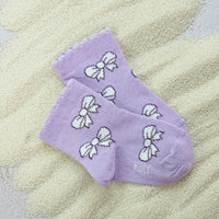 Lilac socks with bows