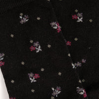 Čarape sa cvetnim detaljima