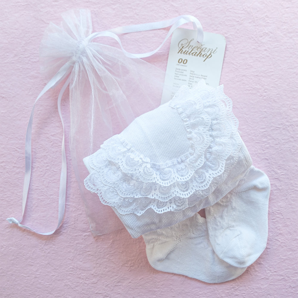 Baby tights with lace