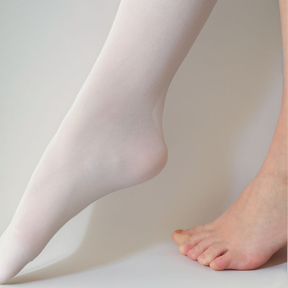 Plain white polyamide socks