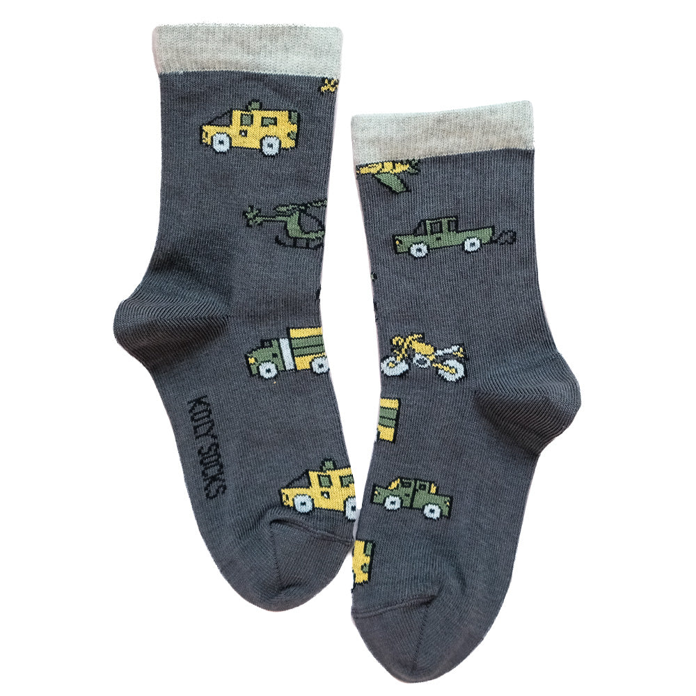 Autići kamioni avioni čarape